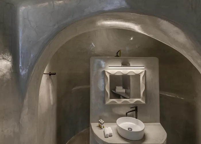 Ammoudi Sunset Cave Santorini Apartment